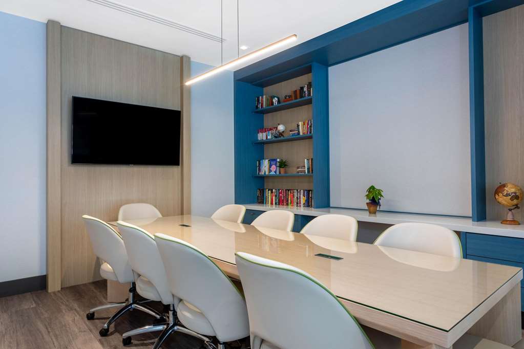 TRYP By Wyndham Orlando - thumb 10