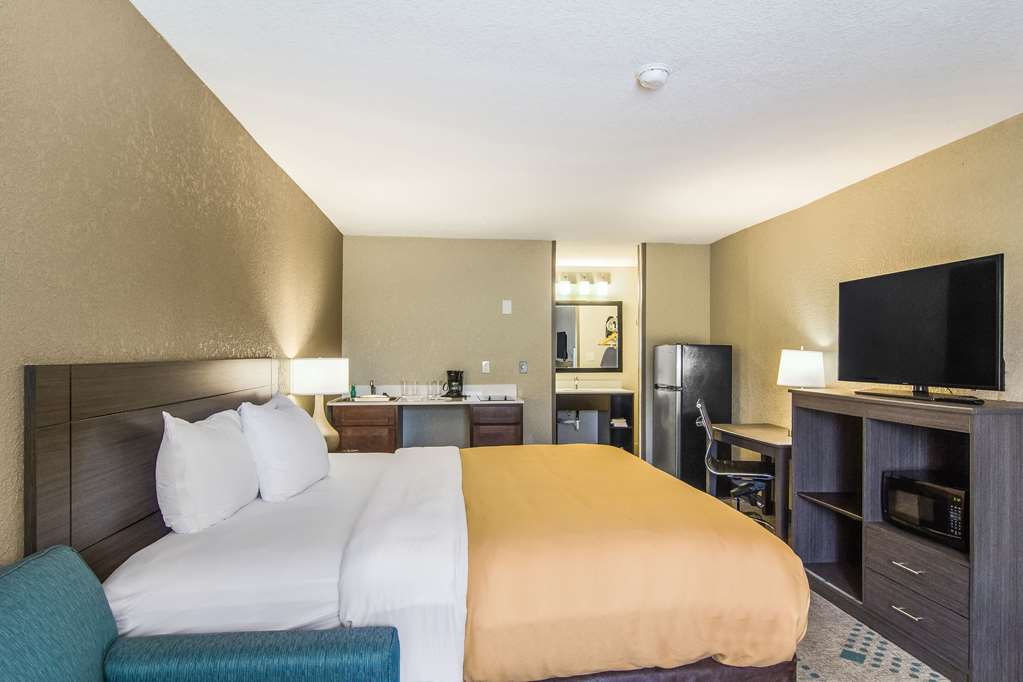 Suburban Studios - thumb 13