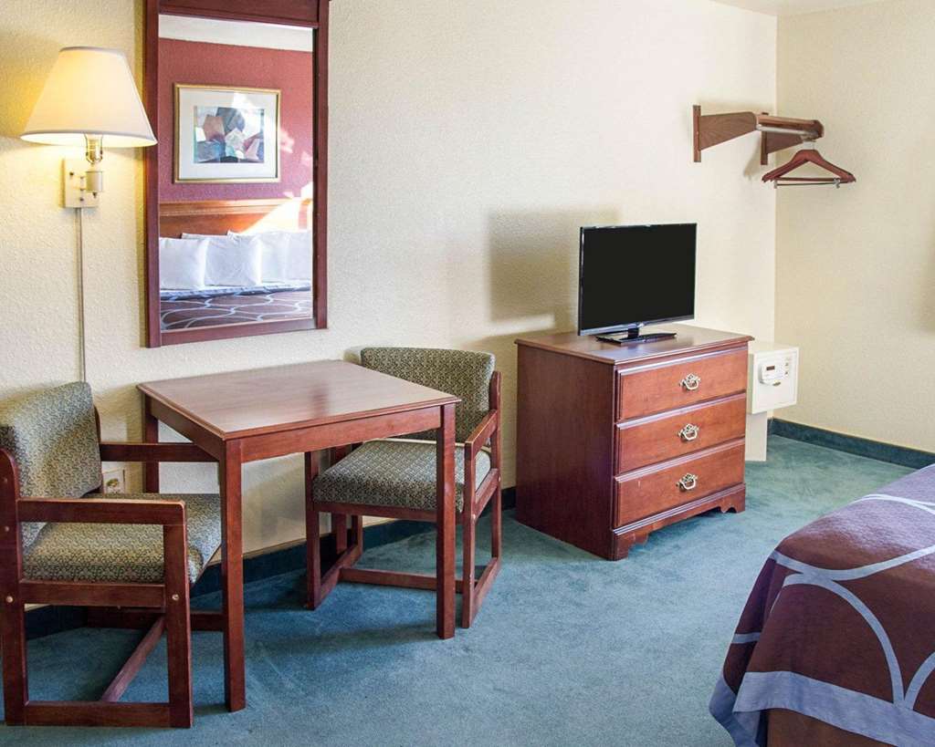 Rodeway Inn Florence - thumb 9