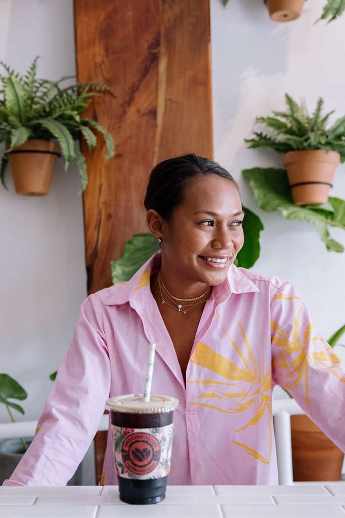 Waikiki Beachcomber By Outrigger - thumb 10