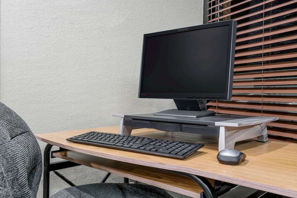 Super 8 Mankato - thumb 17