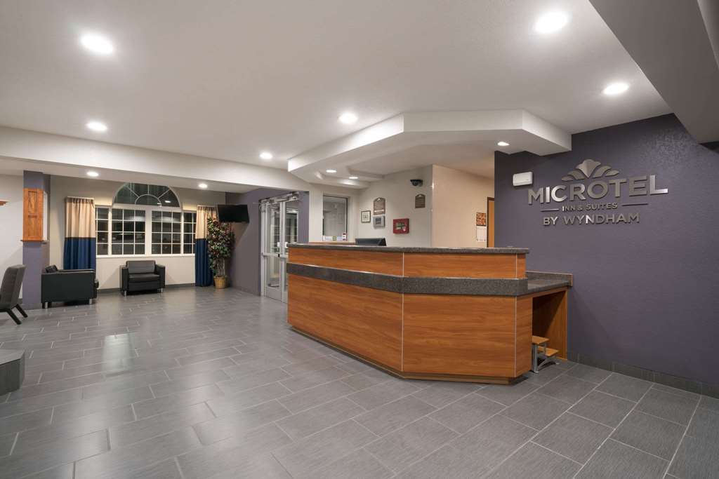 Microtel Inn & Suites Springfield - thumb 2