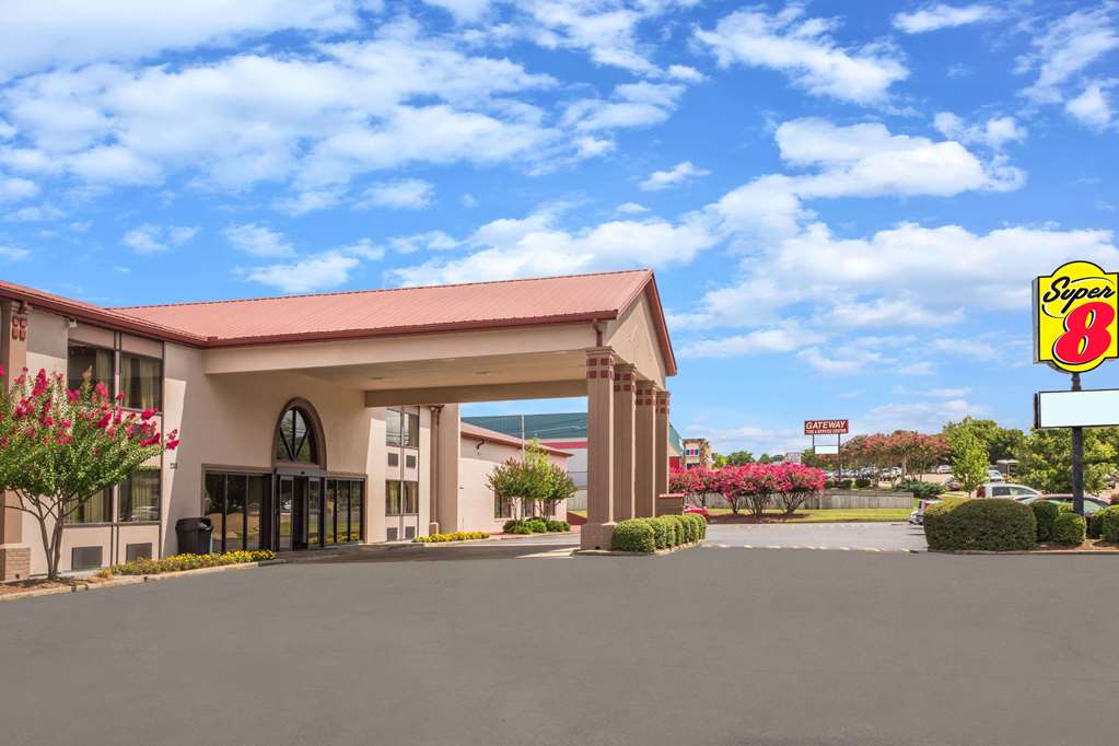 Super 8 Oxford - thumb 1