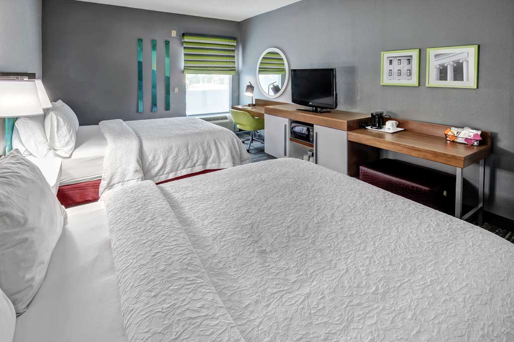 Hampton Inn Batesville - thumb 5