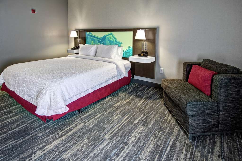 Hampton Inn Batesville - thumb 8