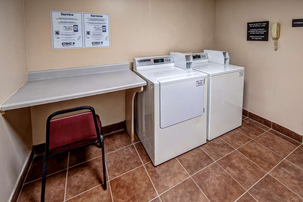 Hampton Inn Batesville - thumb 16