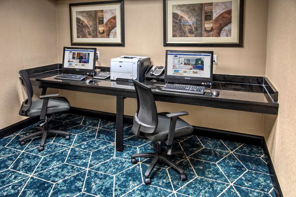 Hampton Inn Batesville - thumb 17