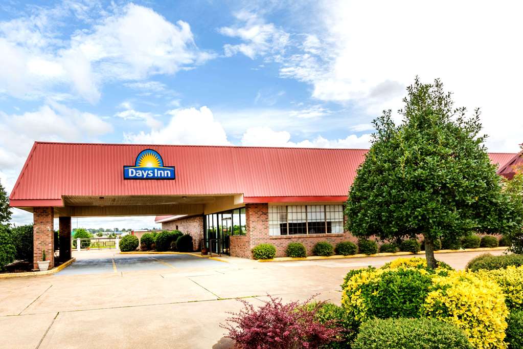 Days Inn Batesville - thumb 0