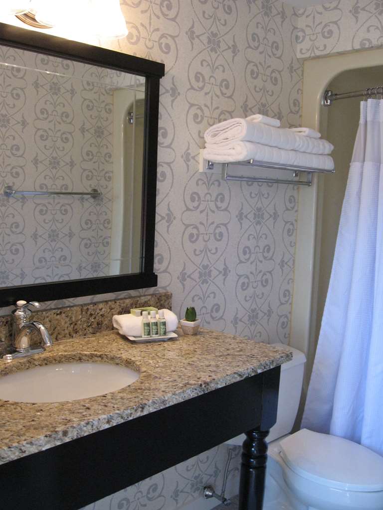 Nantucket Inn - thumb 6