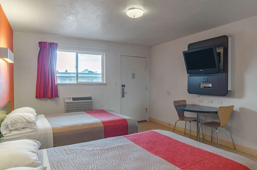 Motel 6 Riverton - thumb 10