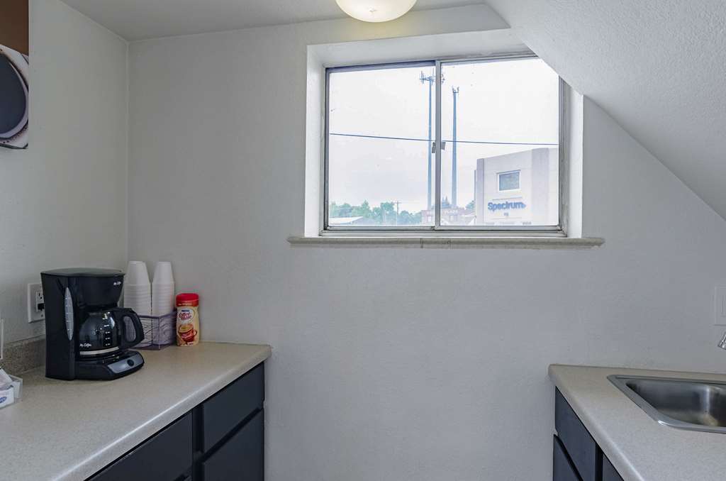 Motel 6 Riverton - thumb 15