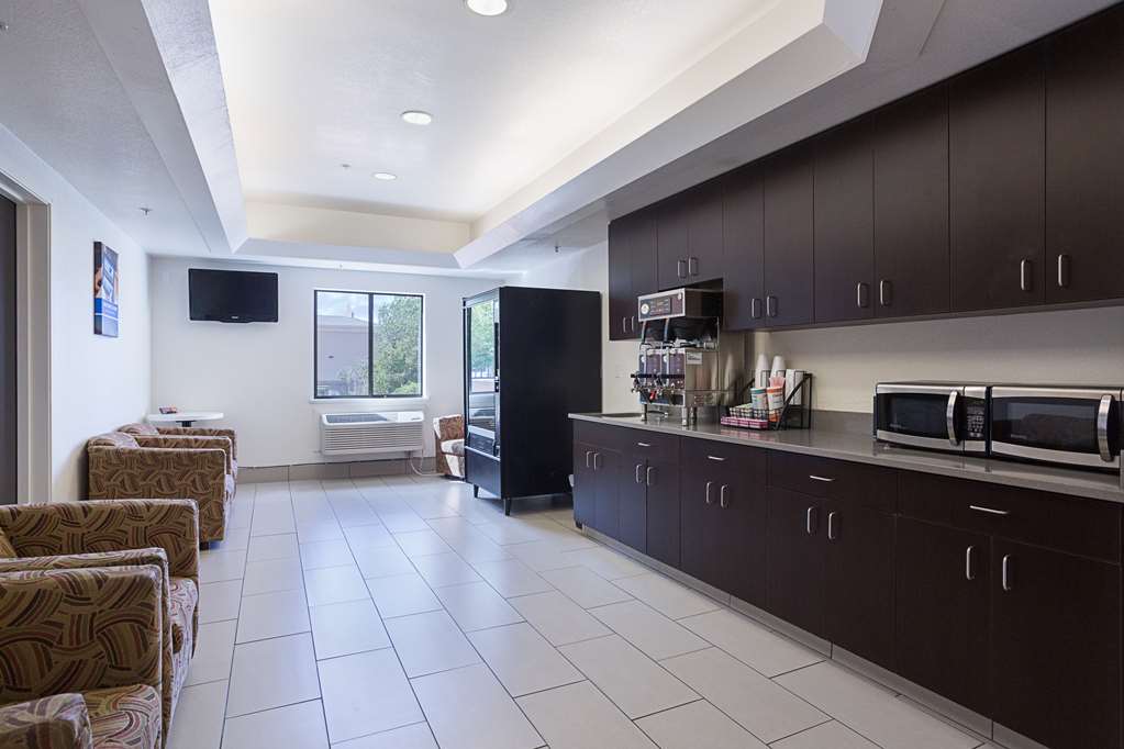 Motel 6 Page - thumb 12