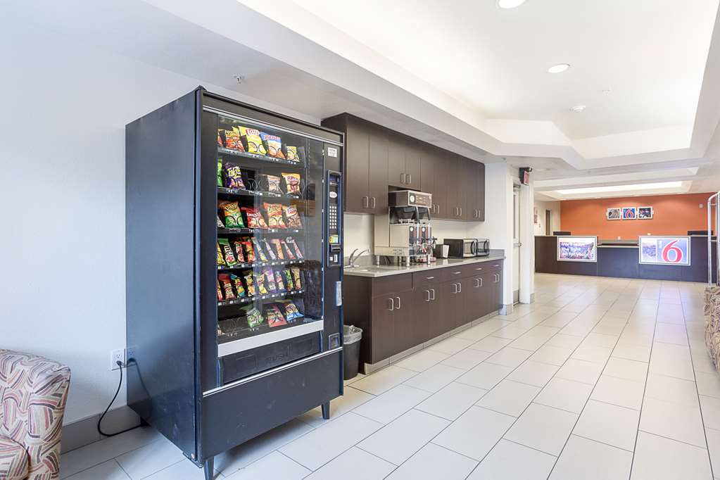 Motel 6 Page - thumb 23