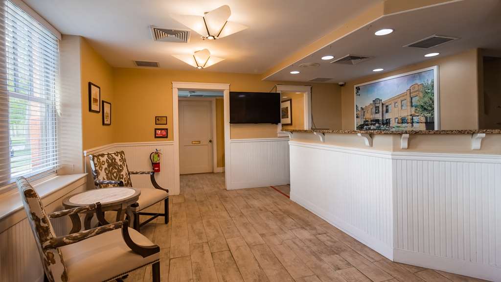 Best Western Plus Plaza Hotel - thumb 5