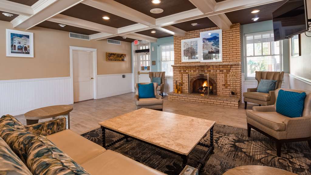 Best Western Plus Plaza Hotel - thumb 6