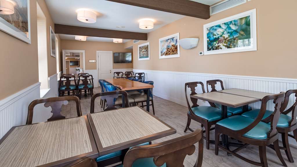 Best Western Plus Plaza Hotel - thumb 14