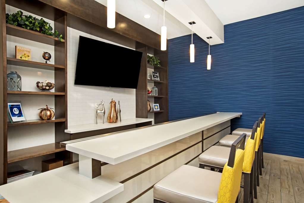 La Quinta Inn & Suites Page Lake Powell - thumb 11