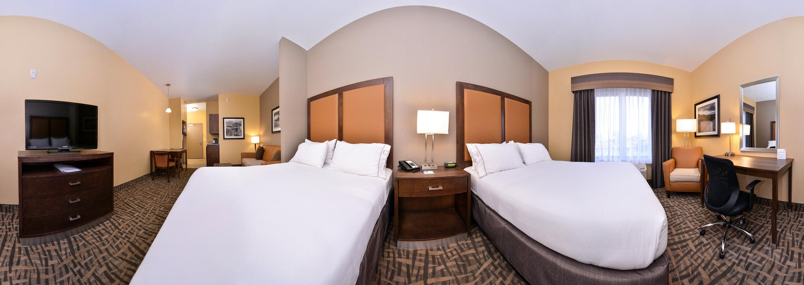 Holiday Inn Express & Suites Page - thumb 10