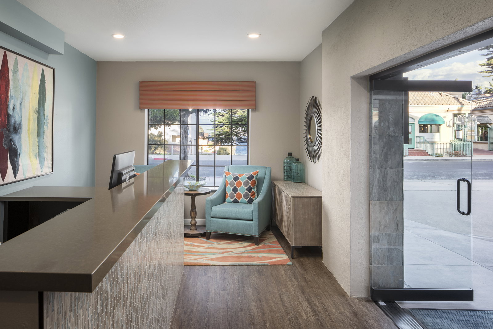 Wave Street Inn - thumb 3