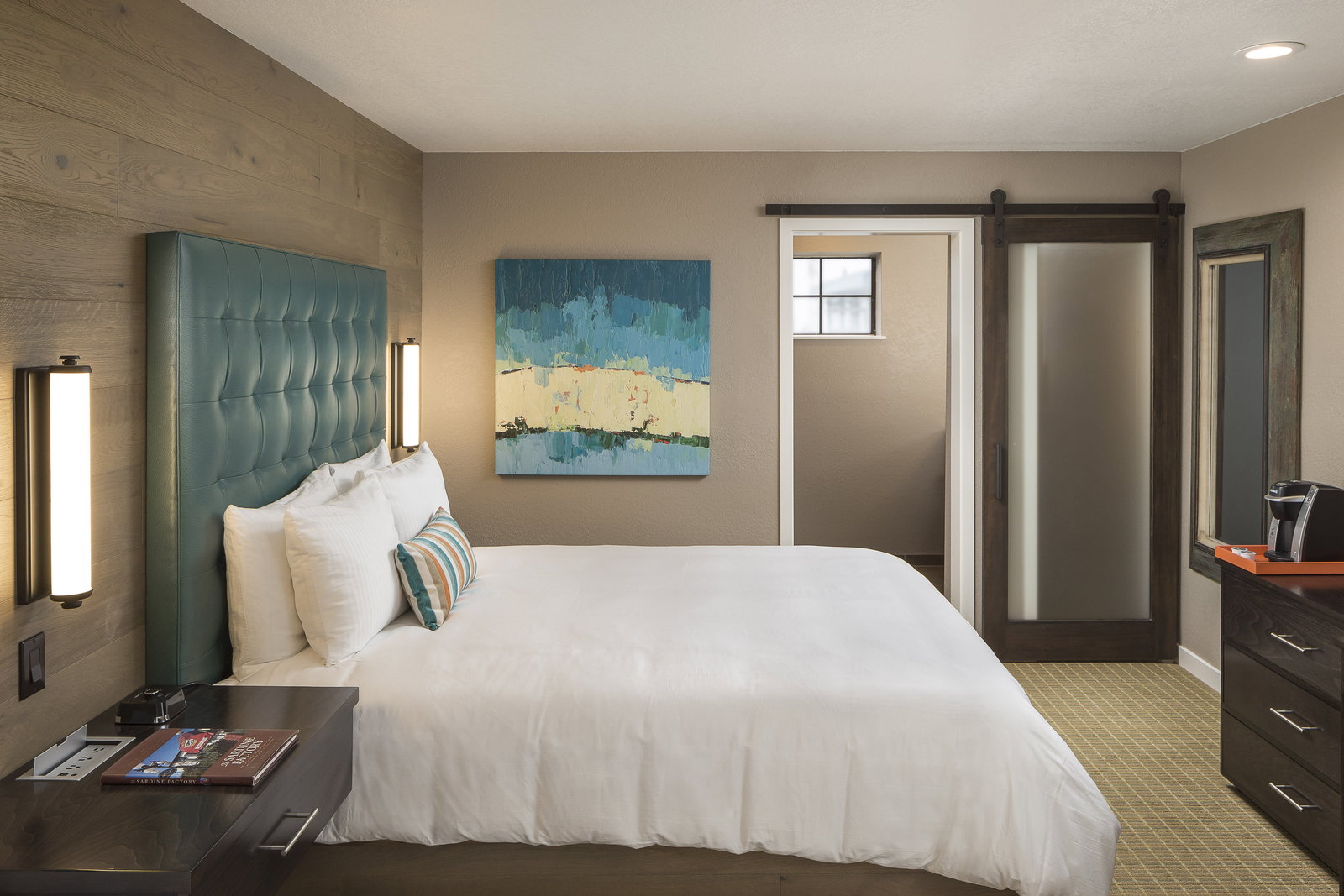 Wave Street Inn - thumb 5