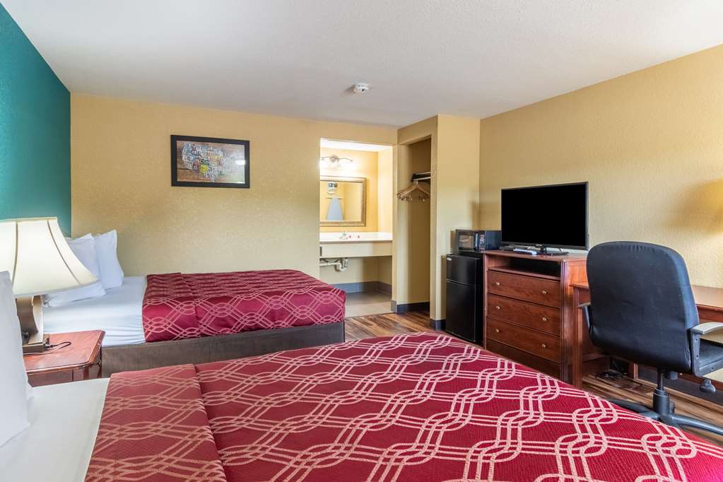 Econo Lodge Bradford - thumb 5