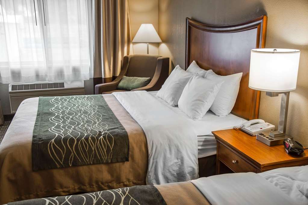 Quality Inn & Suites - thumb 8