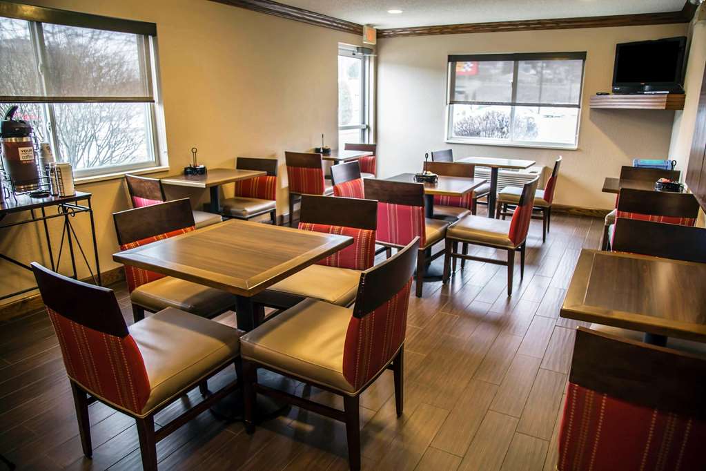 Quality Inn & Suites - thumb 15