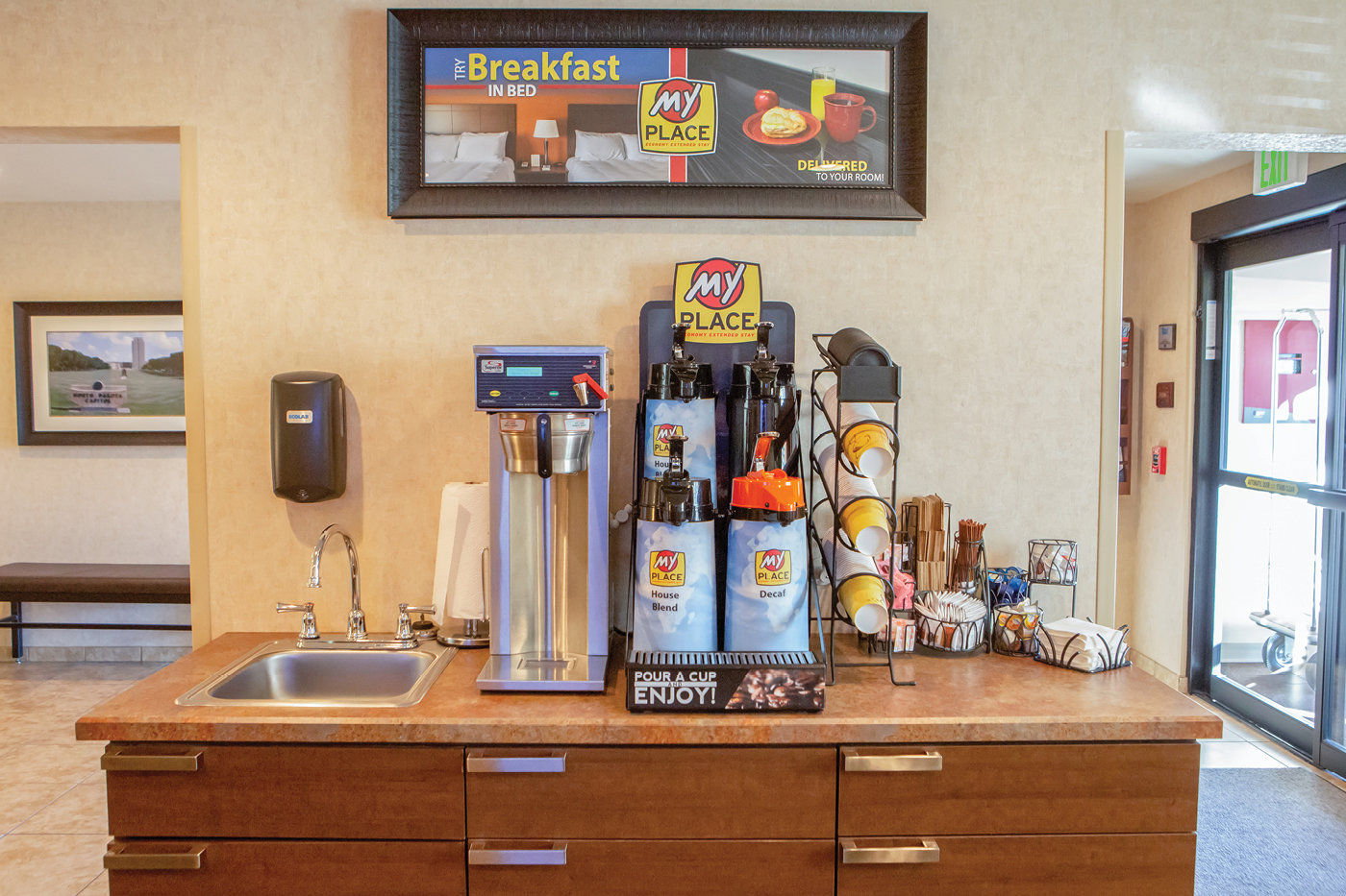 My Place Hotel-Bismarck - thumb 10