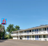 Motel 6 Bismarck - Tourism Bookings