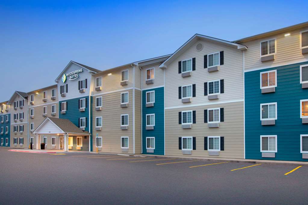 WoodSpring Suites Harlingen - thumb 3