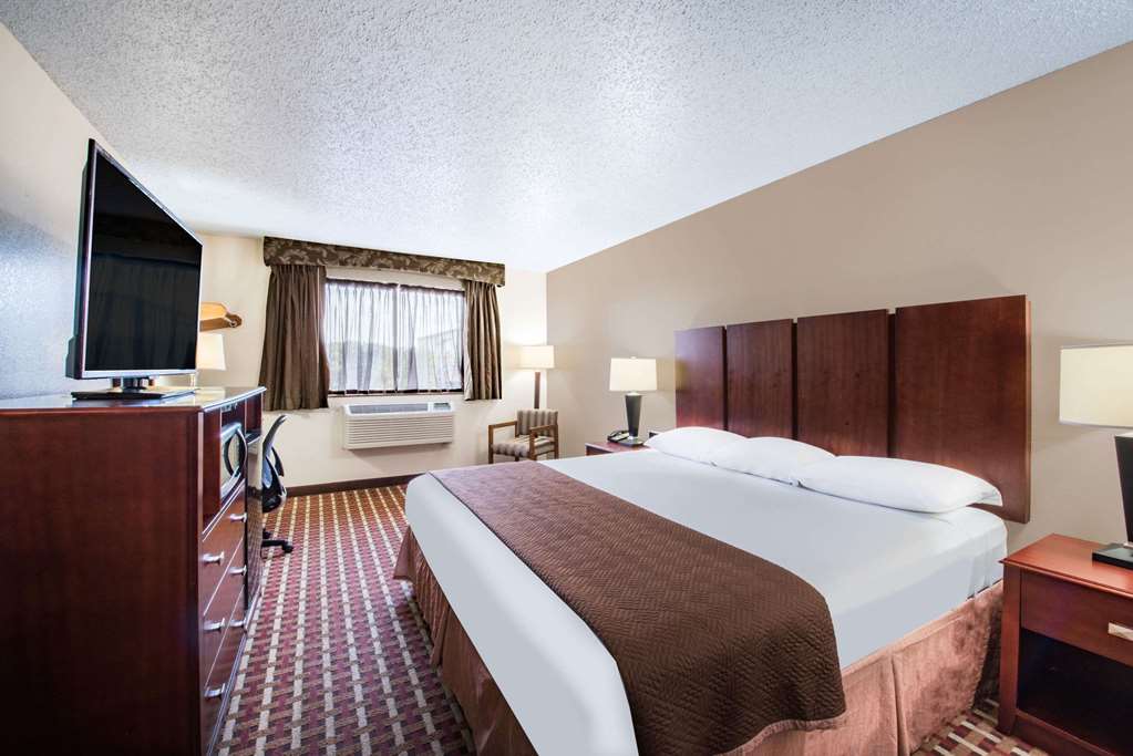 Super 8 Harlingen - thumb 4