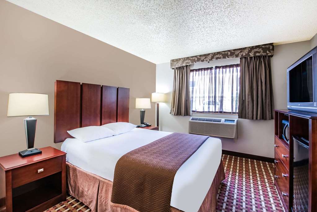 Super 8 Harlingen - thumb 9