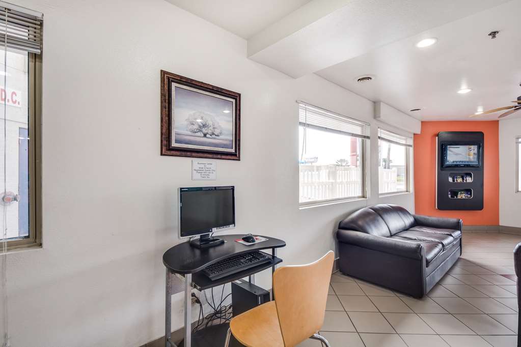 Motel 6 Brownsville North - thumb 21