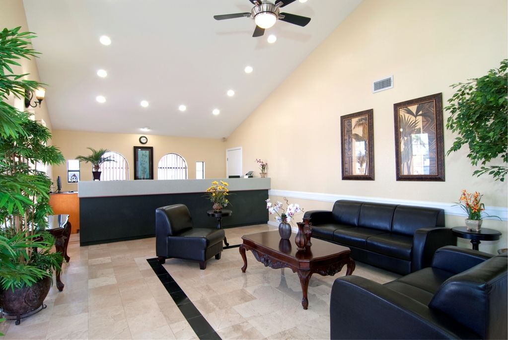 Americas Best Value Inn - thumb 2