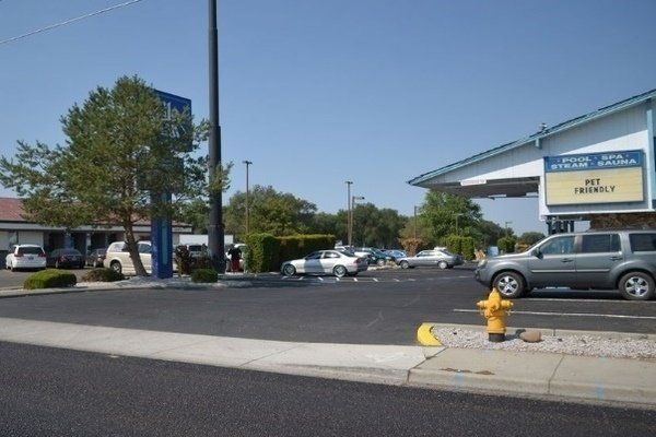 Nampa Inn & Suites - thumb 0