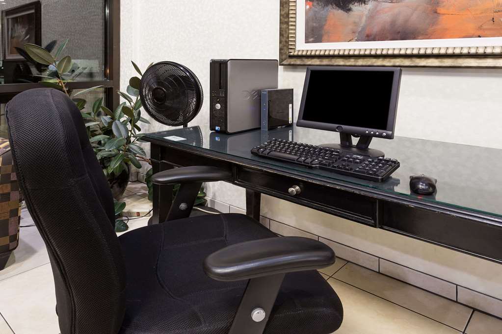 Ramada Bettendorf - thumb 17