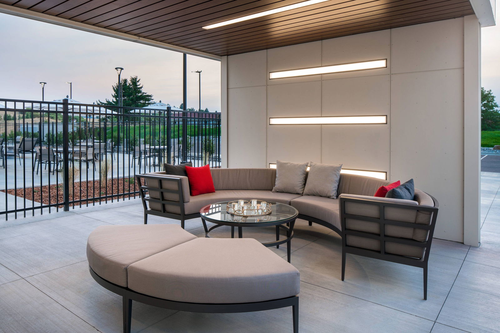 Courtyard By Marriott Pullman - thumb 2