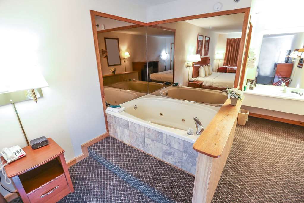 Super 8 By Wyndham Branson - thumb 4