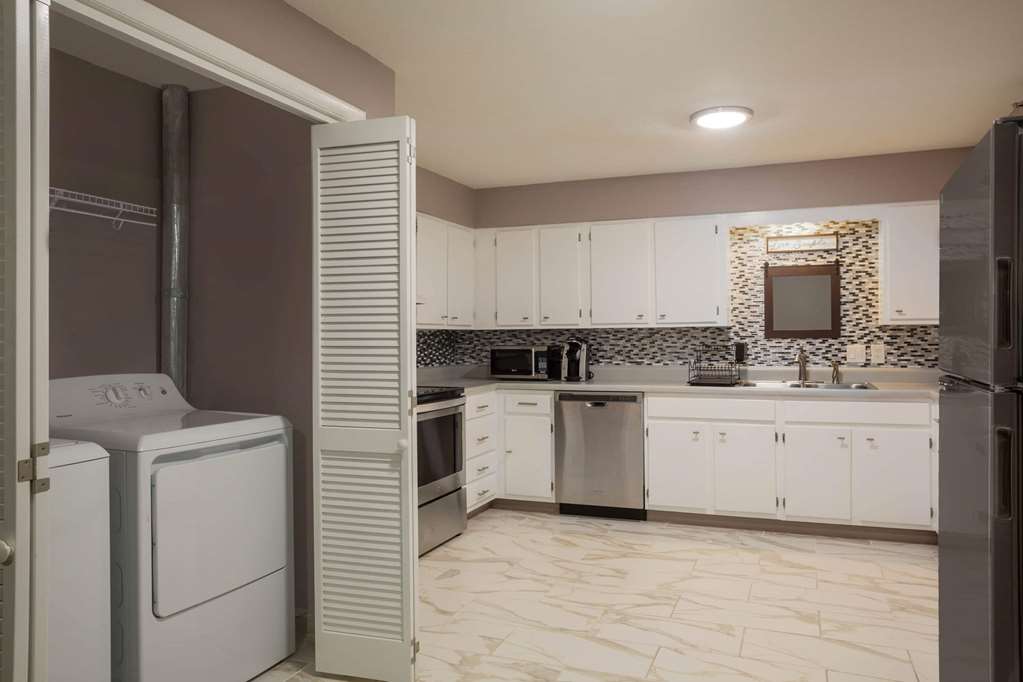 La Quinta Inn & Suites Branson - thumb 12