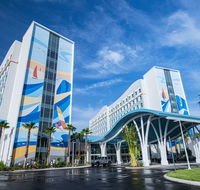 Surfside Inn  Suites at Universal's - Tourism Bookings