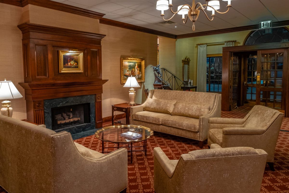 Bell Tower Hotel - thumb 0