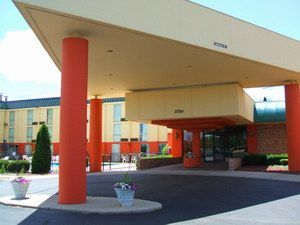 A Victory Inn Suites Ann Arbor - thumb 0