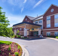 Holiday Inn Express Hotel  Suites - USA Accommodation