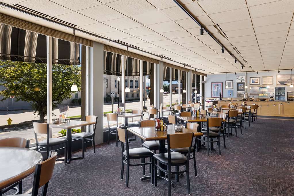 Best Western Riverfront Inn - thumb 11