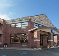 Baymont Inn  Suites Downtown Detroit - Tourism Bookings
