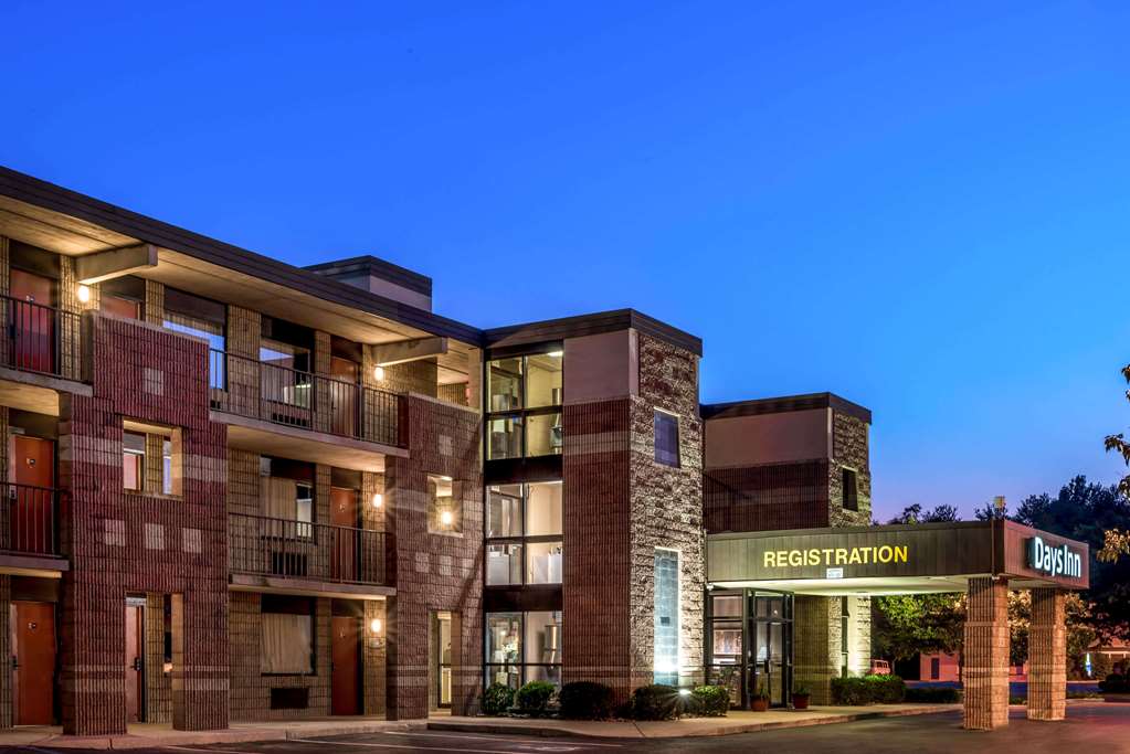 Days Inn Vineland - thumb 2