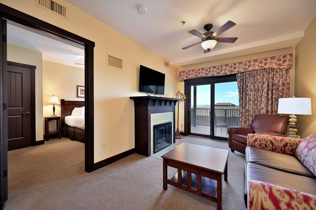 Chase On The Lake Resort - thumb 5