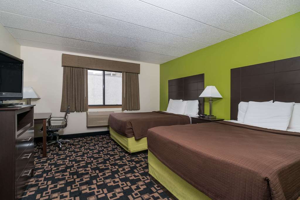 Baymont Inn & Suites Bloomington MSP Apt - thumb 6