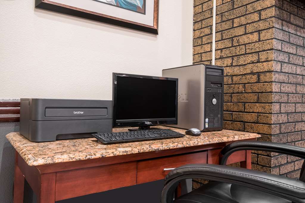 Baymont Inn & Suites Bloomington MSP Apt - thumb 12
