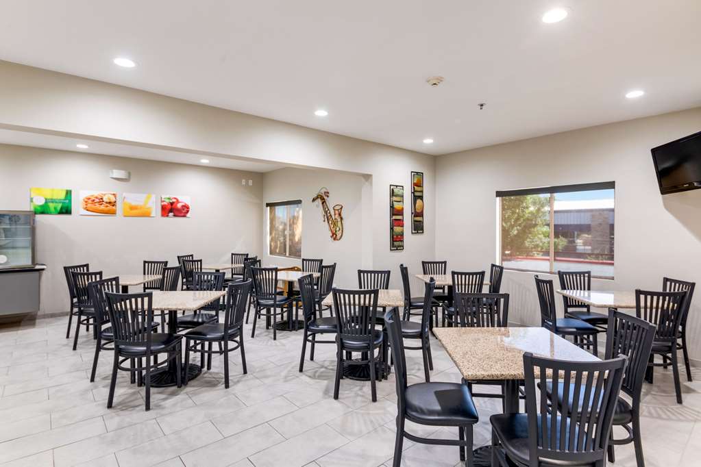 Quality Inn - thumb 15